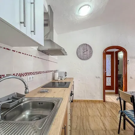 Private Chill-out Terrace - Pool Apartment San Bartolome de Tirajana (Gran Canaria)