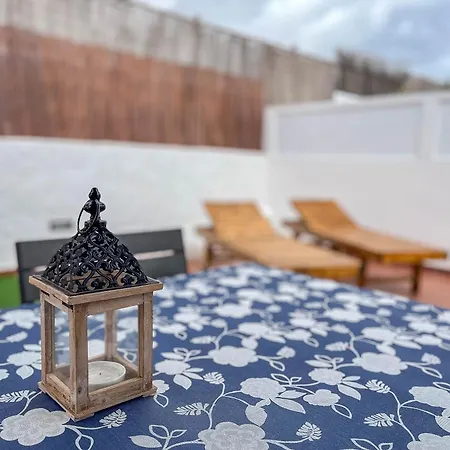 Private Chill-out Terrace - Pool Apartment San Bartolome de Tirajana (Gran Canaria)