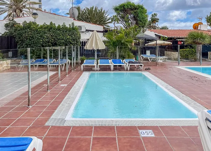 Private Chill-out Terrace - Pool *