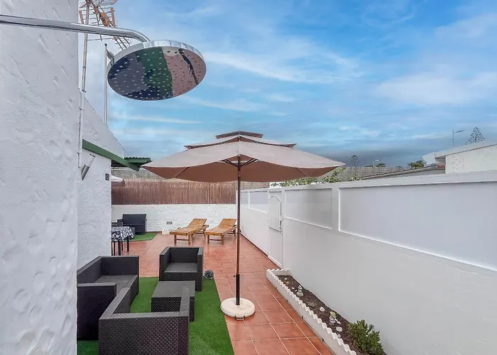 Private Chill-out Terrace - Pool *